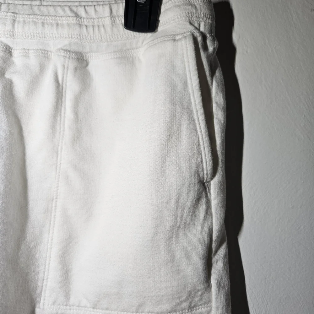 J. Jill Cream Women's Athletic Shorts
